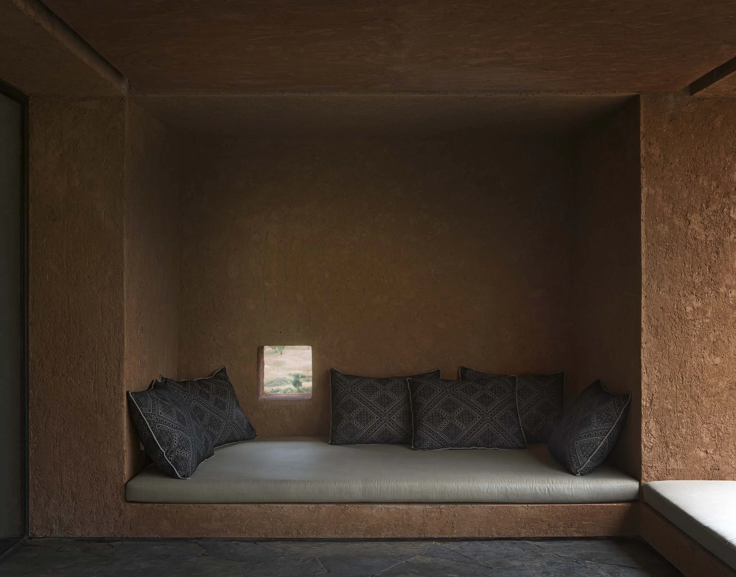 dan-glasser-studio-ko-villa-e7.jpg