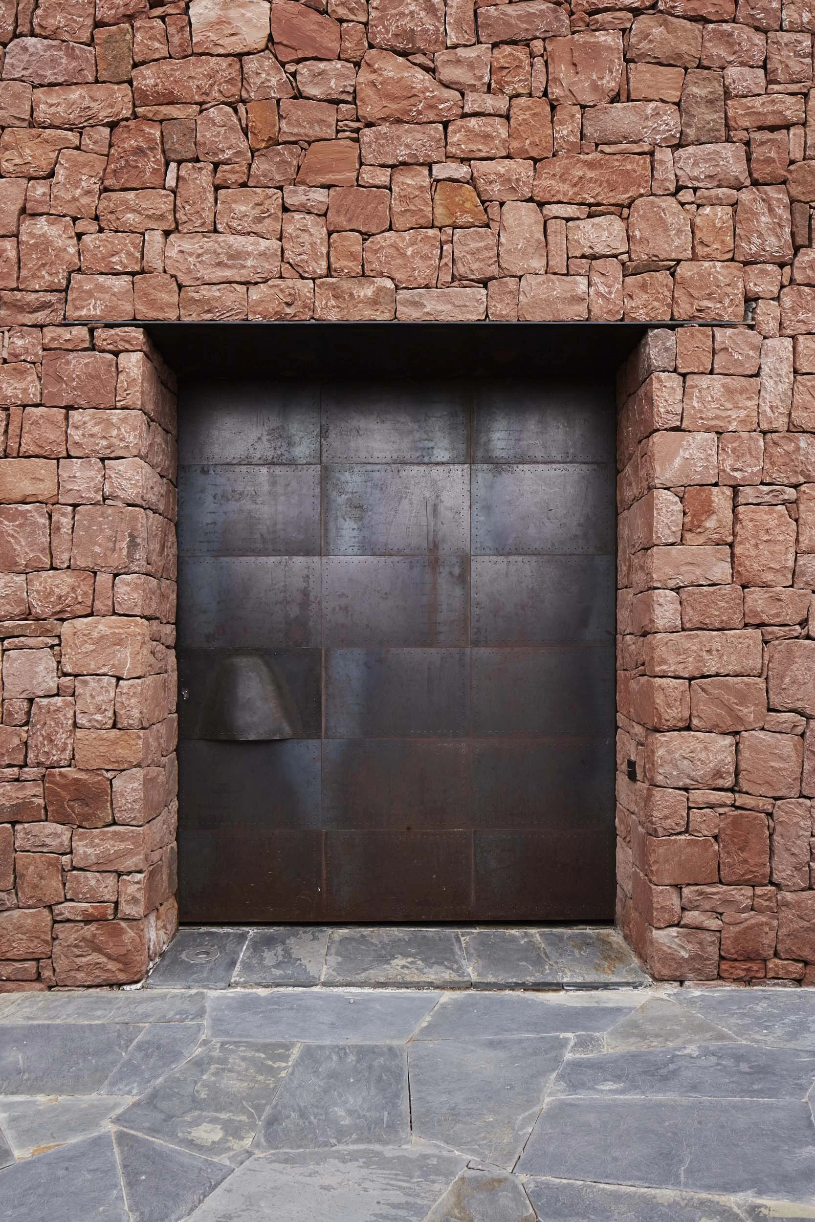 dan-glasser-studio-ko-villa-e11.jpg