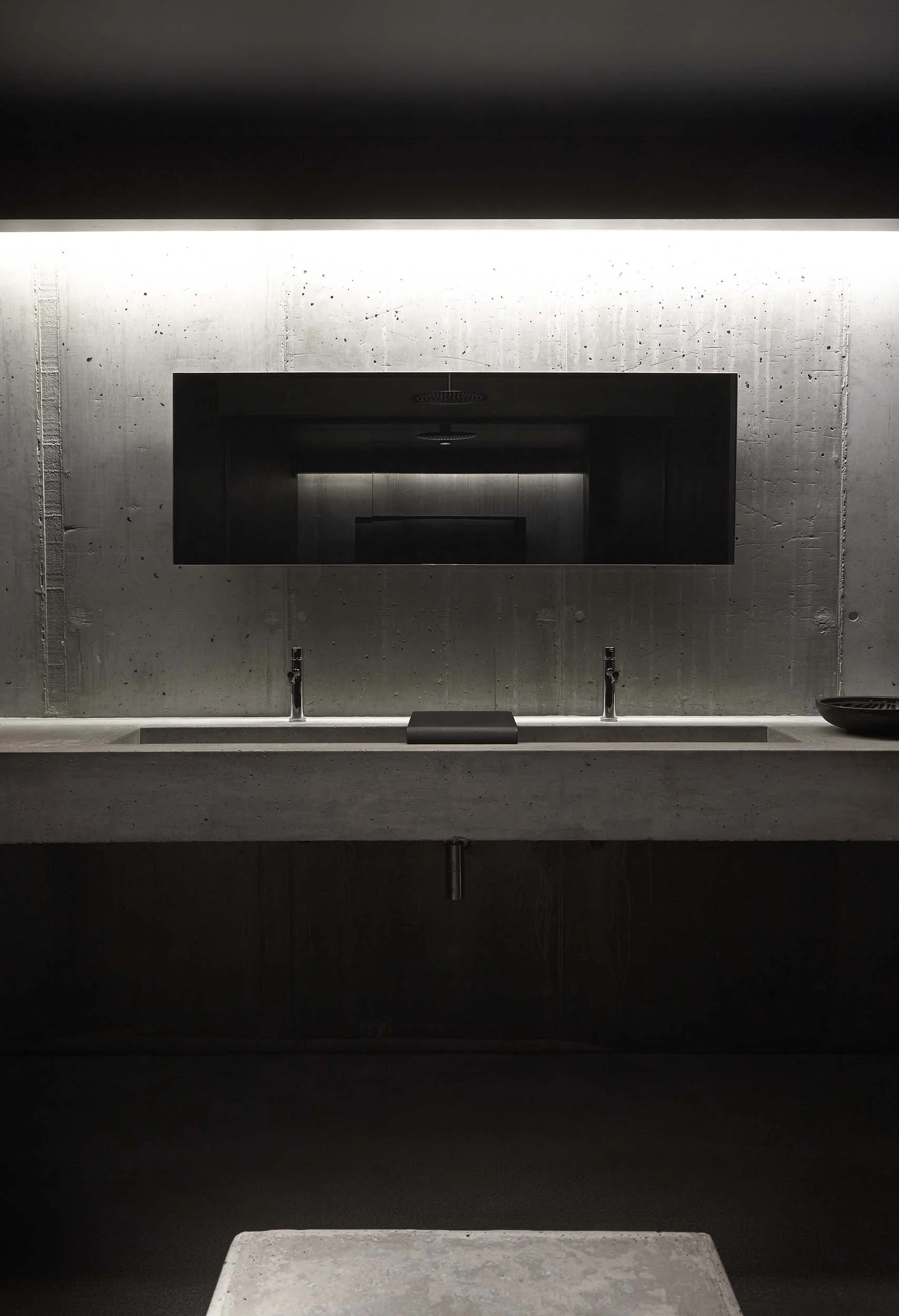 dan-glasser-studio-ko-villa-g-10.jpg