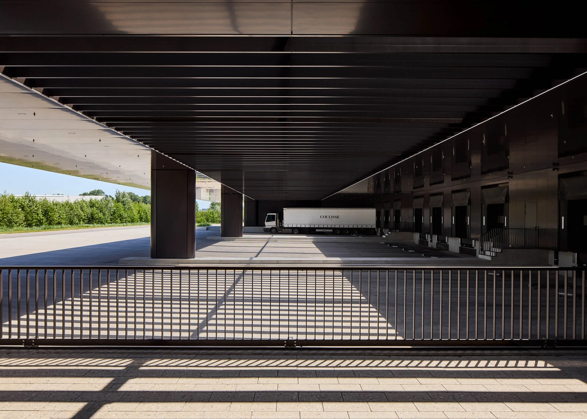 dan-glasser-puiarch-architects-coulisse-13.jpg
