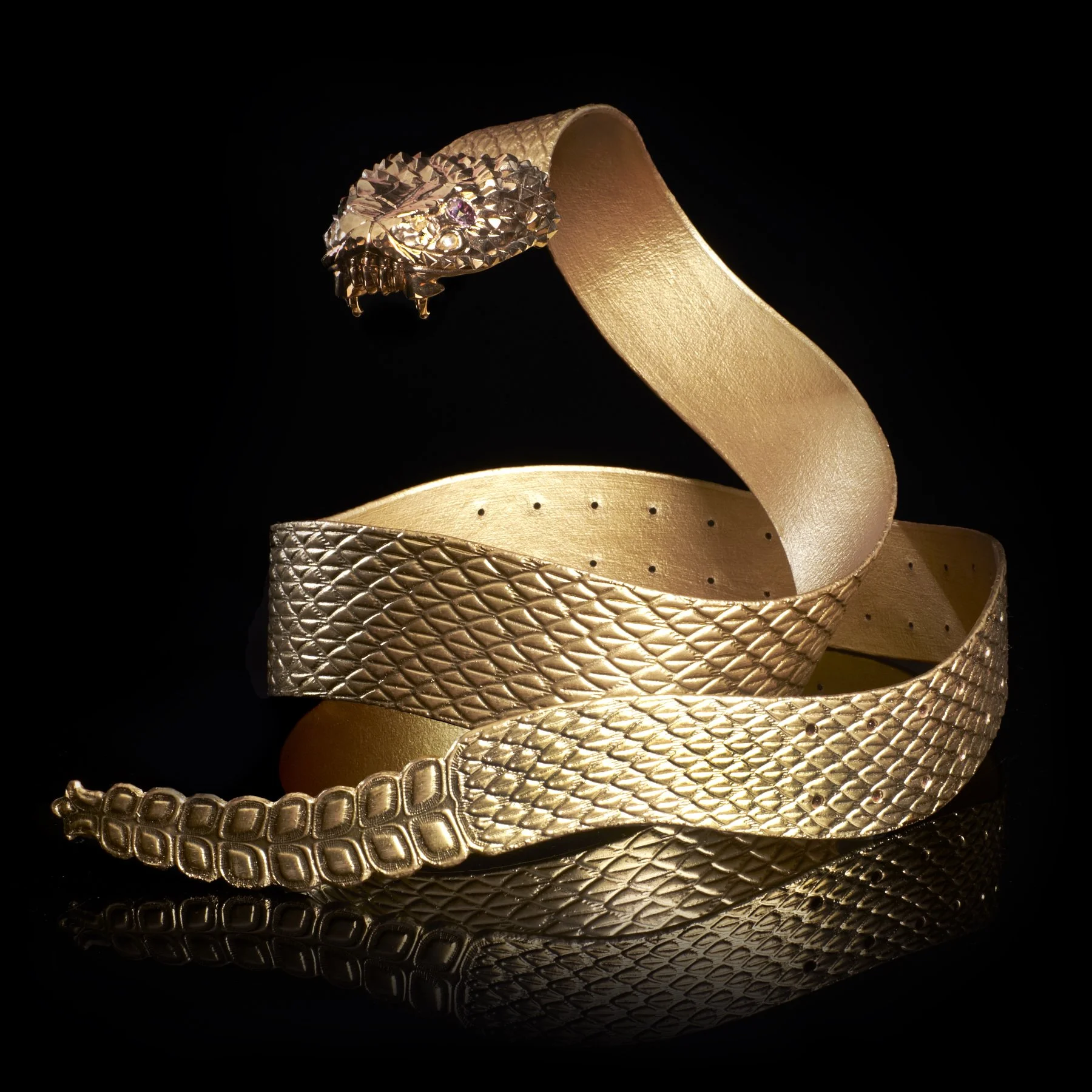 BIG GOLD023-darker BG.jpg