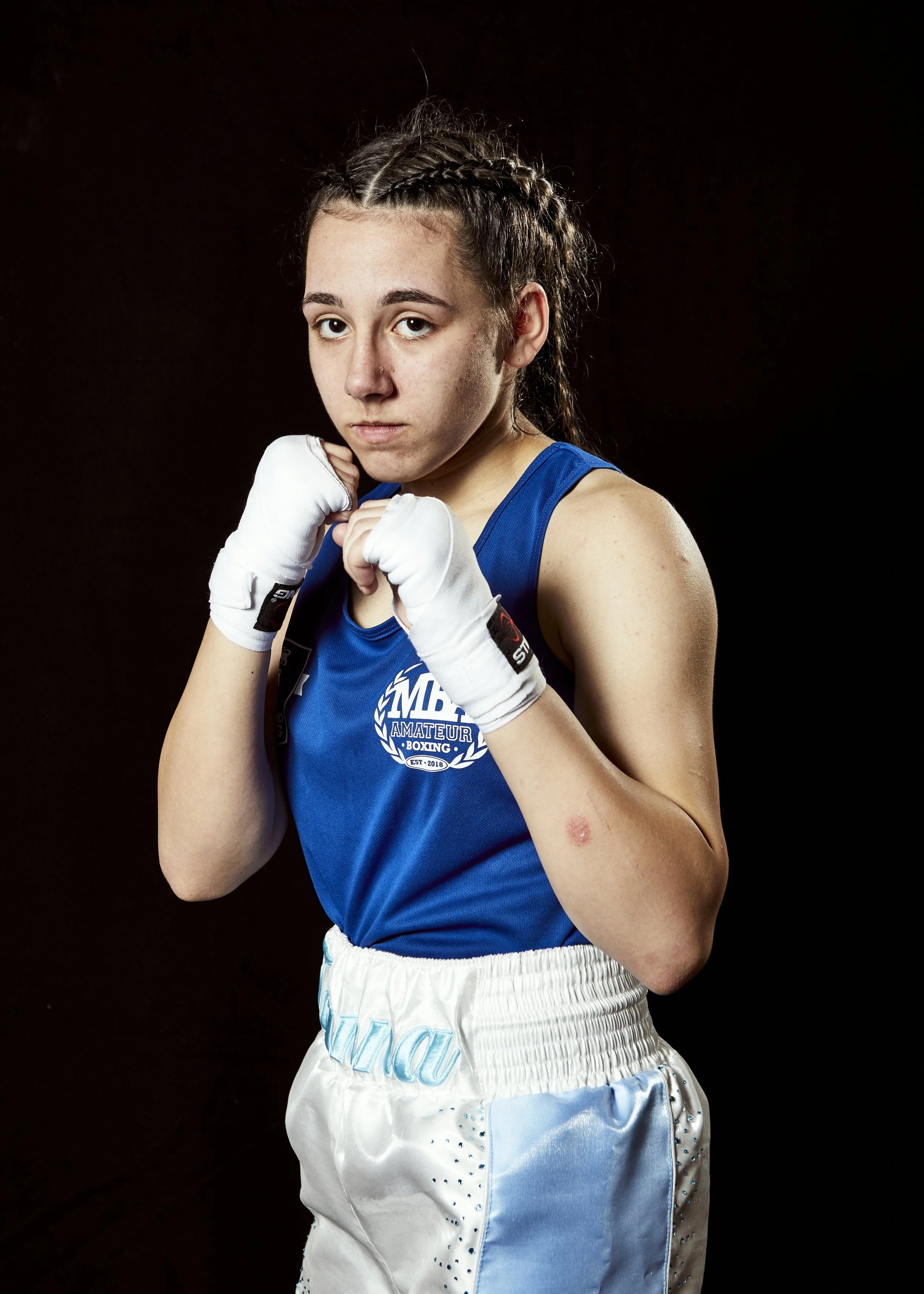 CHARMANDEAN COMP142.jpg