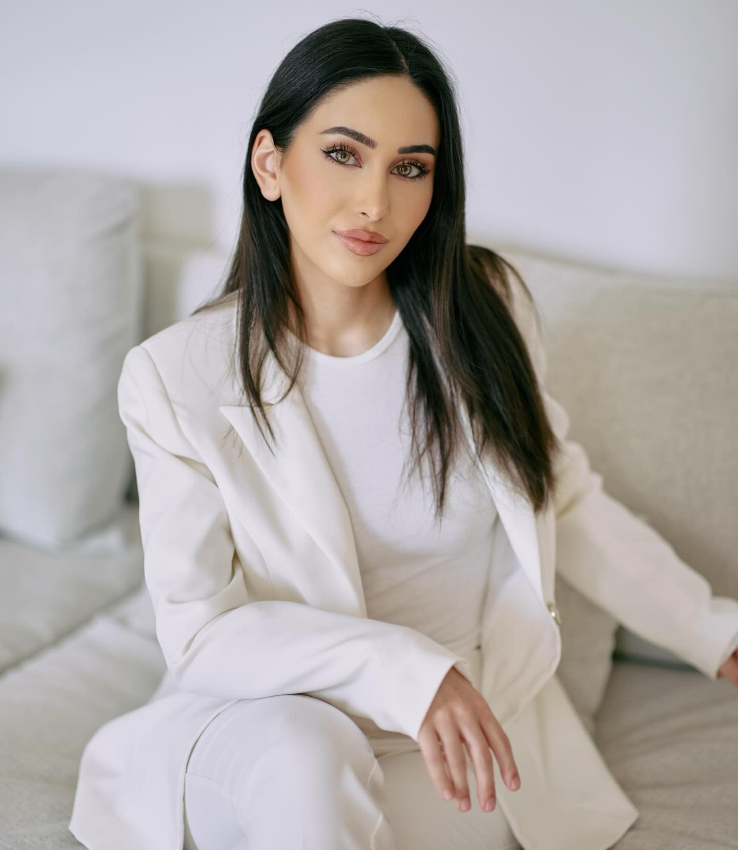 In den vergangenen Wochen war es hier bewusst etwas ruhiger.

Wir haben diese Zeit genutzt, um uns intensiv auf die Weiterentwicklung von DR MERZ zu konzentrieren &ndash; insbesondere auf den internationalen Ausbau und den Aufbau eines zweiten Stando