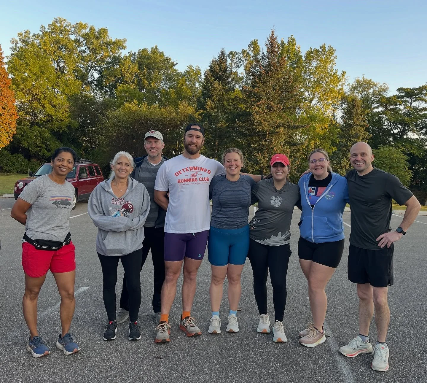 Super start to Saturday with these folks (plus our photographer)! ☀️ ☀️ ☀️