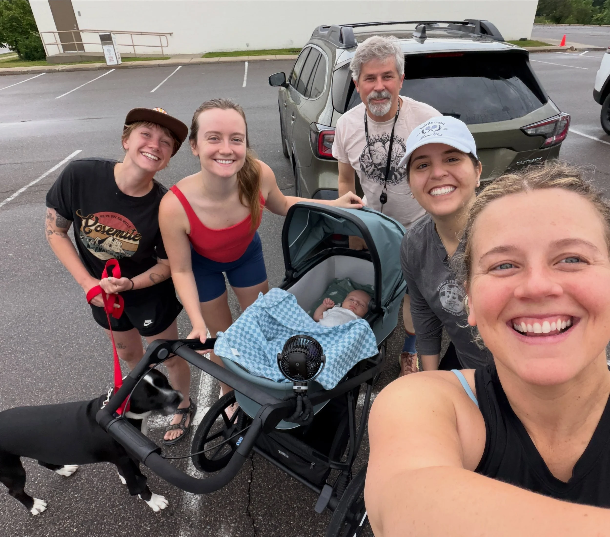 Fourth of July run and walk crew this morning 🇺🇸 🇺🇸 🇺🇸 ! Got our miles in and now ready to watch Wimbledon, World Cup, Tour de France all day, and eat some 🌭 🍔 🥩 🥗 !  See ya next Saturday!
