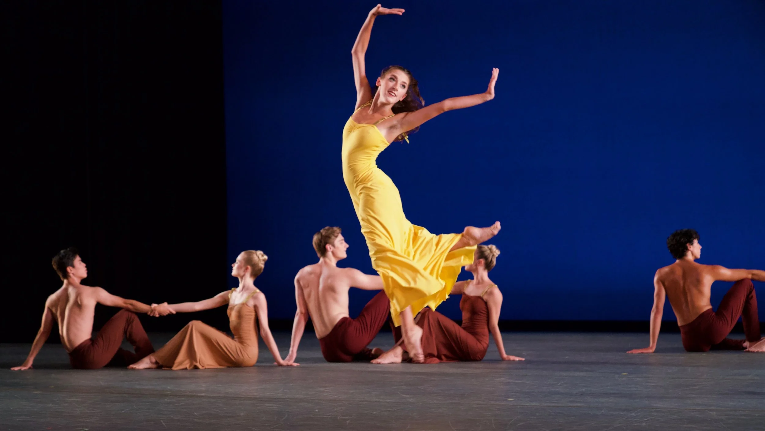 Diversion of Angels, Choreography & Design: Martha Graham, Music: Norman Dello Joio, Photography: George Skouras