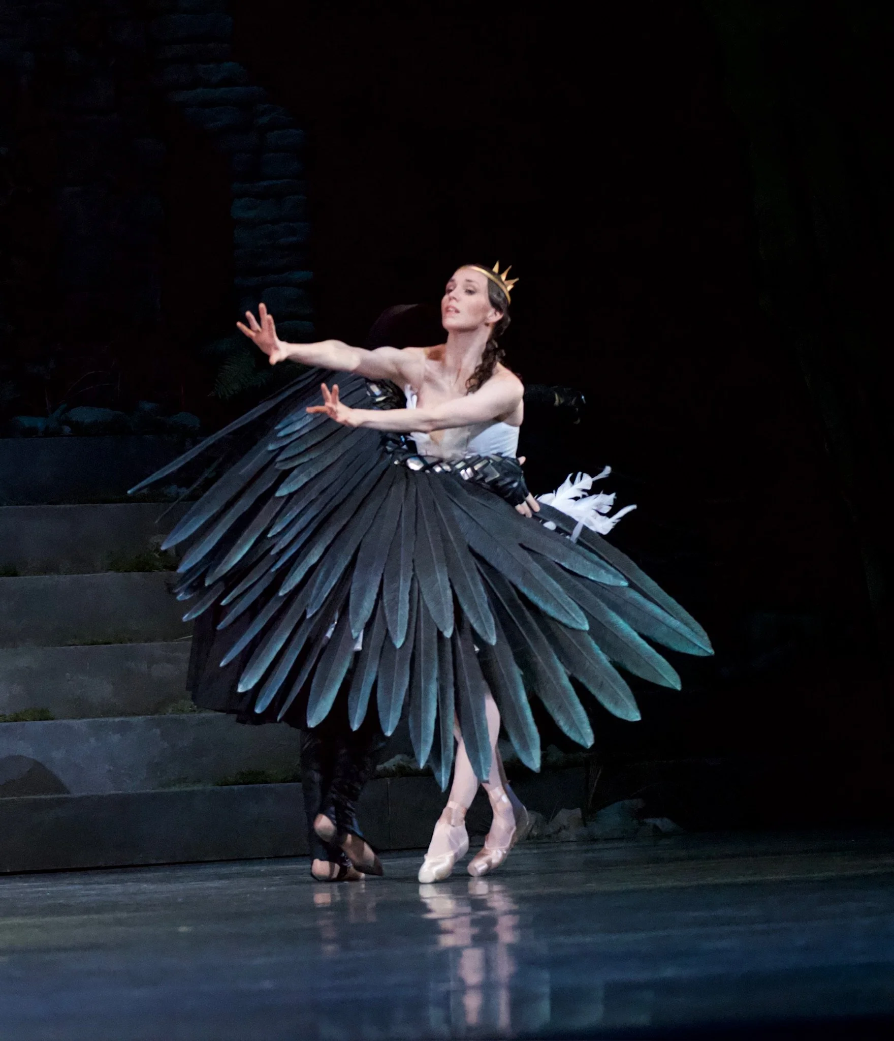 Swan Lake, Choreography: Alexei Ratmansky, Music: Peter Tchaikovsky, Costume & Set Design: Jérôme Kaplan, Lighting Design: Mark Stanley, Photography: George Skouras