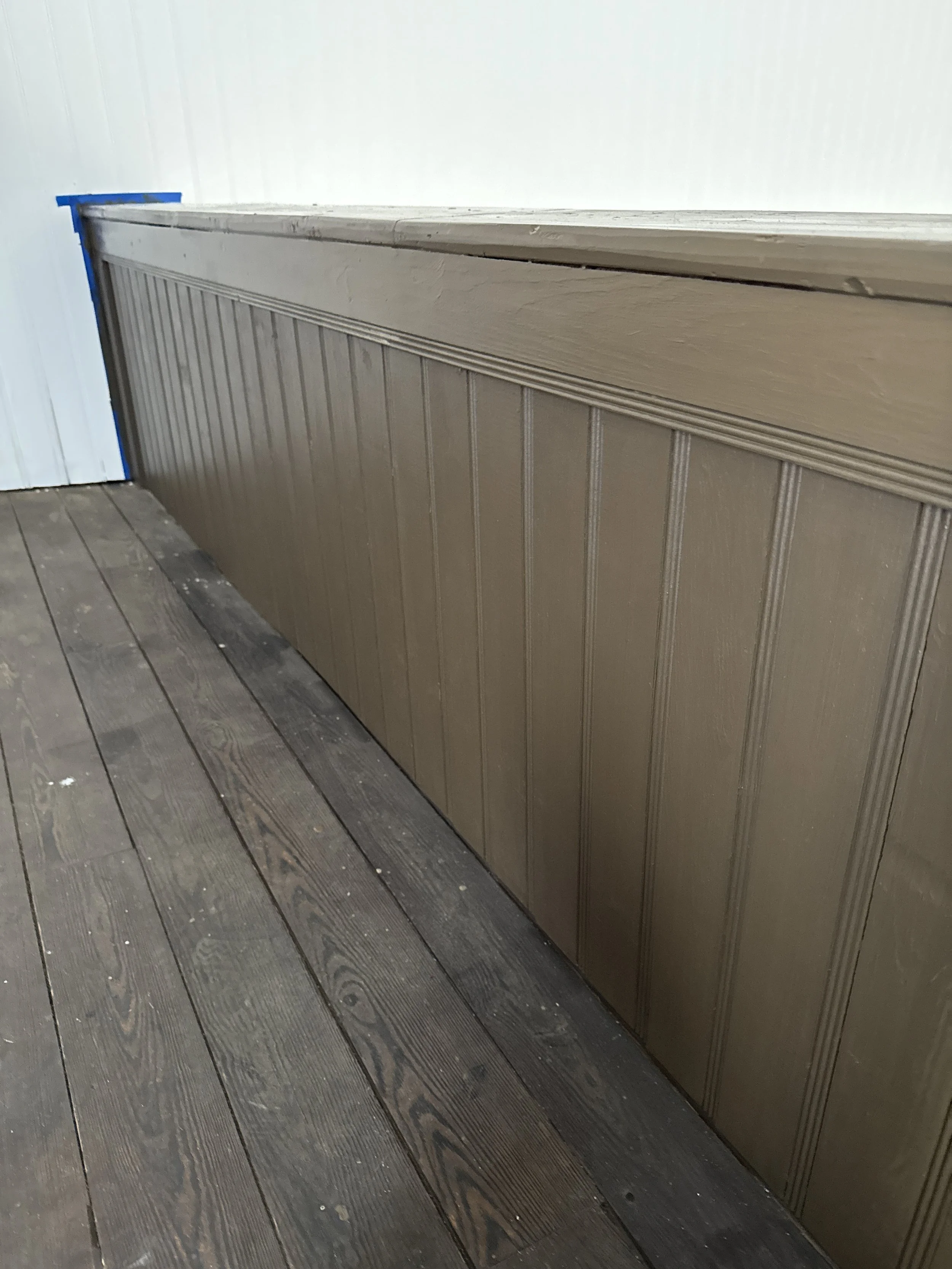 Balcony rail painted