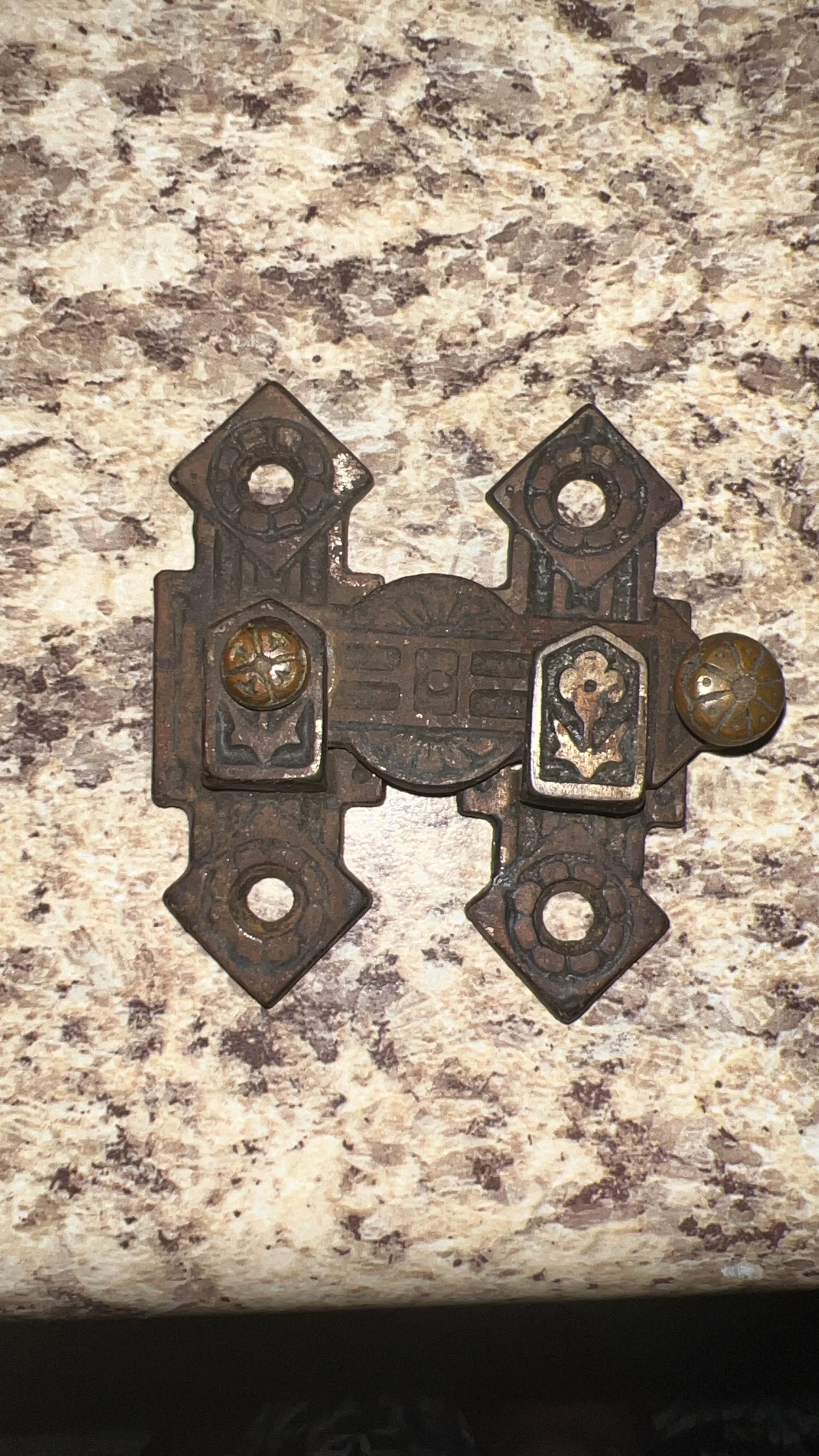 Cabinet latch for narthex cabinet