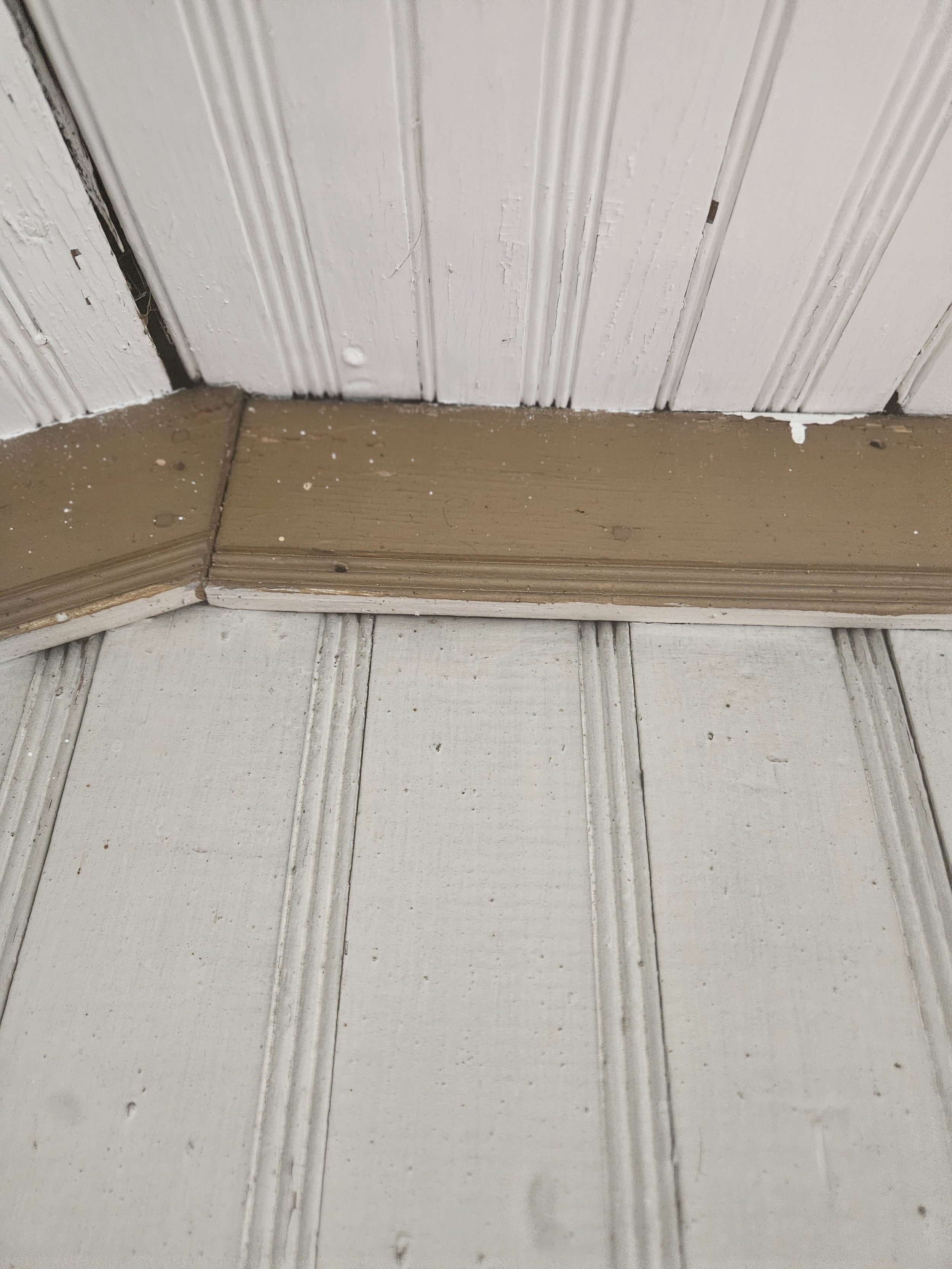 original trim in balcony