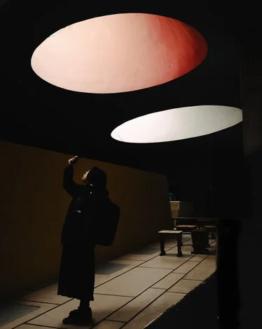 Puits de lumi&egrave;res au @couventdelatourette 

#photography #architecture #photographelyon