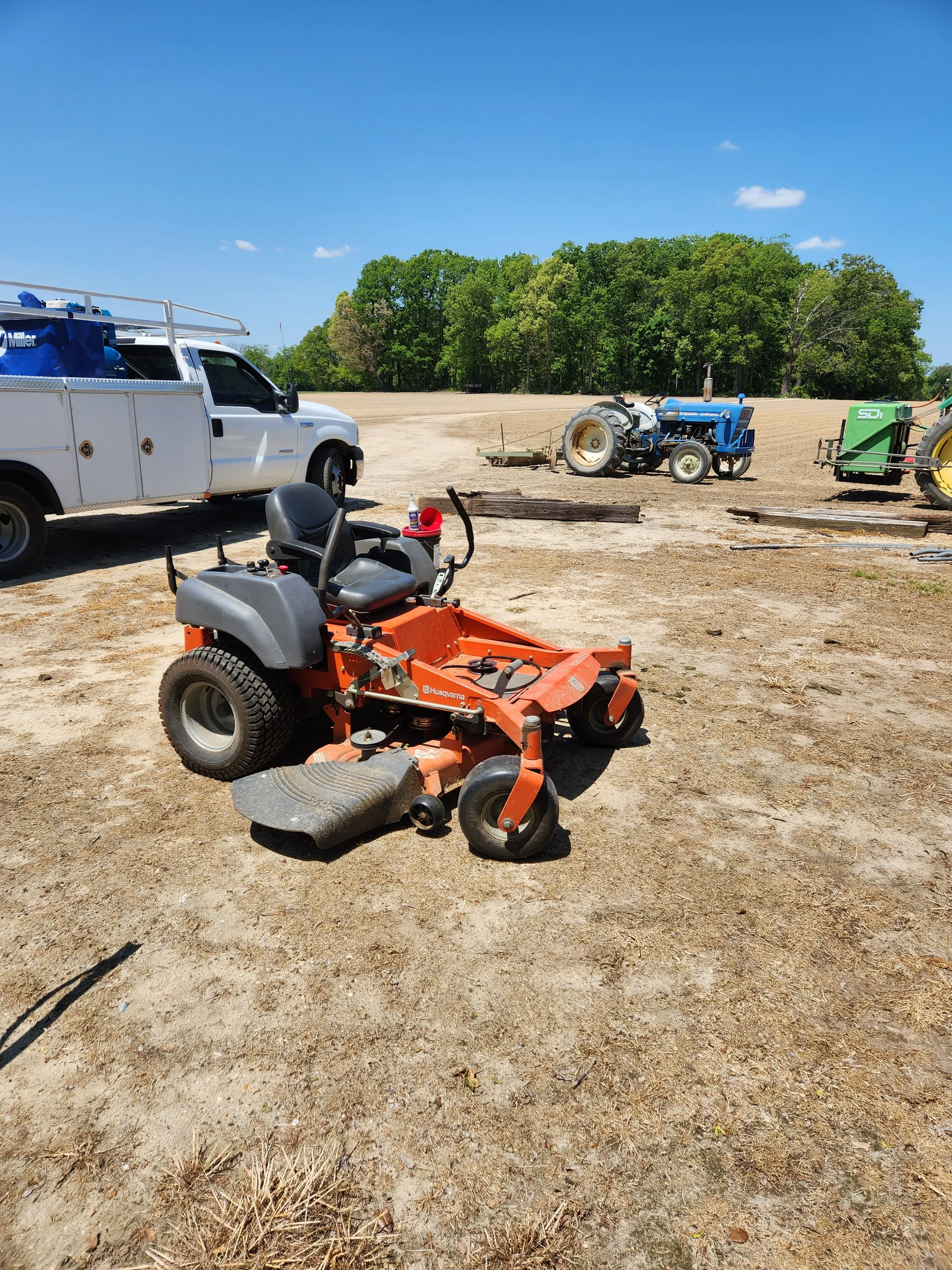 Lawn Equipment, Compact Tractor & Small Engine Repair