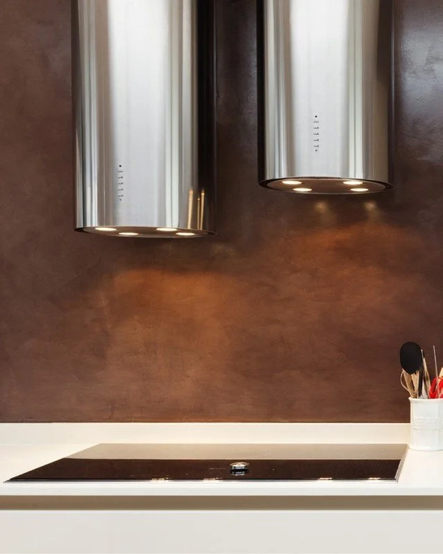 Sometimes what you see most is what&rsquo;s protecting the surface.

This high-gloss Venetian plaster kitchen finished in Novacolor Italia&rsquo;s Mirror and protected with Cera Wax shows how protection can also shape the look of a space. The wax add