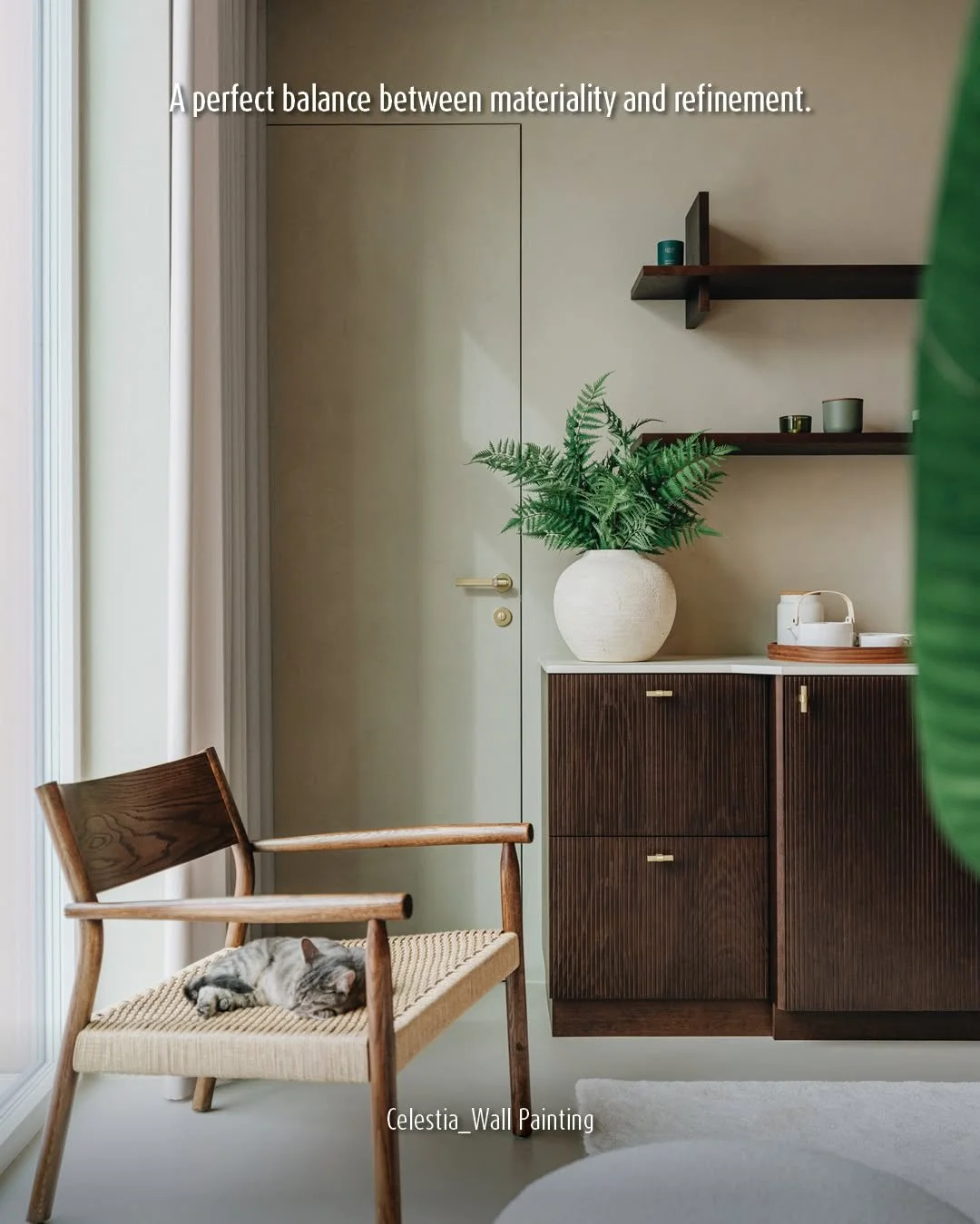 Soft texture. Quiet elegance. A space designed to breathe.

With its velvety, leather-like effect, Celestia_Wall Painting brings warmth and refinement to contemporary interiors. Light moves gently across the surface, revealing subtle depth and creati