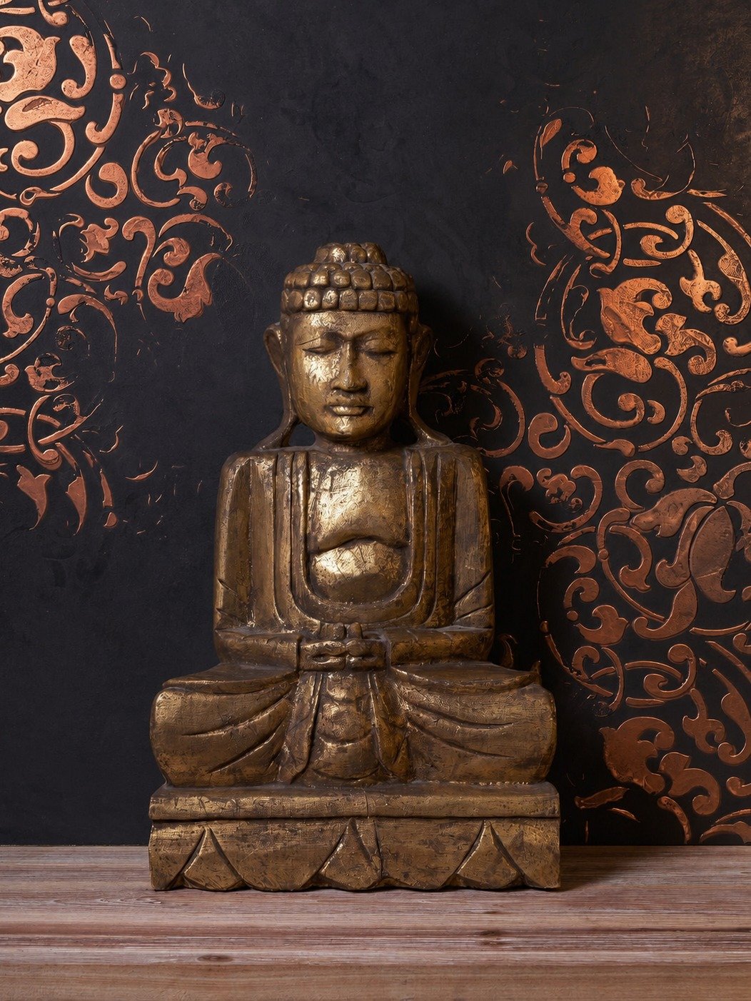 Copper doesn't stay still. It deepens, shifts, oxidizes, and catches light differently at every hour of the day, and that's exactly what makes it one of the most compelling colors to work with on a wall.

This collection moves through copper in all i
