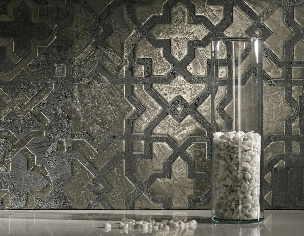 NovacolorNearMe-Metallics-MetalloFuso-Large Tangier Lattice Stencil with Archi+Concrete and Metallo Fuso 1.jpg