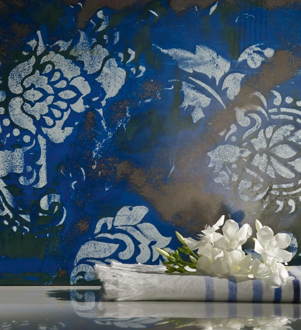 NovacolorNearMe-AdditionalEffects-StencilsAndPatterns-Antoniette Damask Stencil with Unknown Products 1.jpg