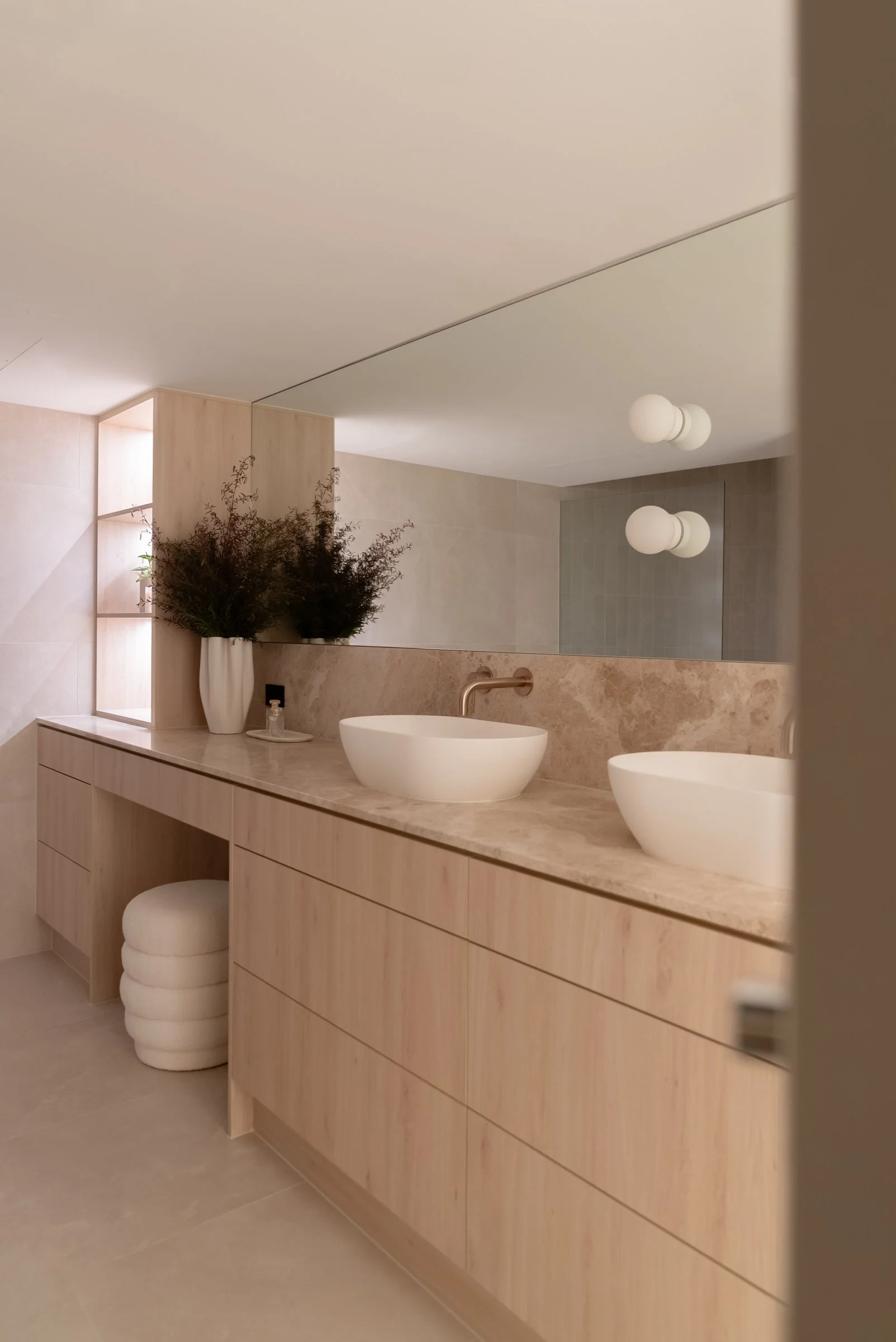 The Stylist Loves-Glenelg Apartment-Photographed by Arne Studio30.jpeg