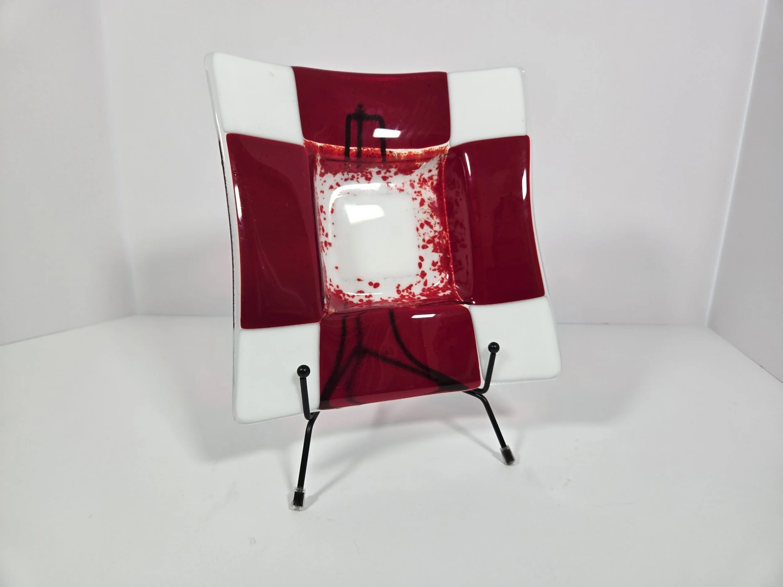 Simple Drop Serving Plate