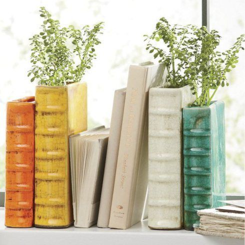 DIY Home: Ceramic Book Vase