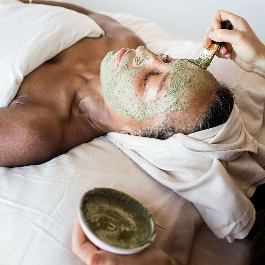 That post-facial feeling >>> ✨

Clean skin. Clear mind. Total reset.

Sometimes you don&rsquo;t realize how much you needed to slow down until you&rsquo;re wrapped up in warm towels and everything just&hellip; lets go. 🤍

Glowing, refreshed