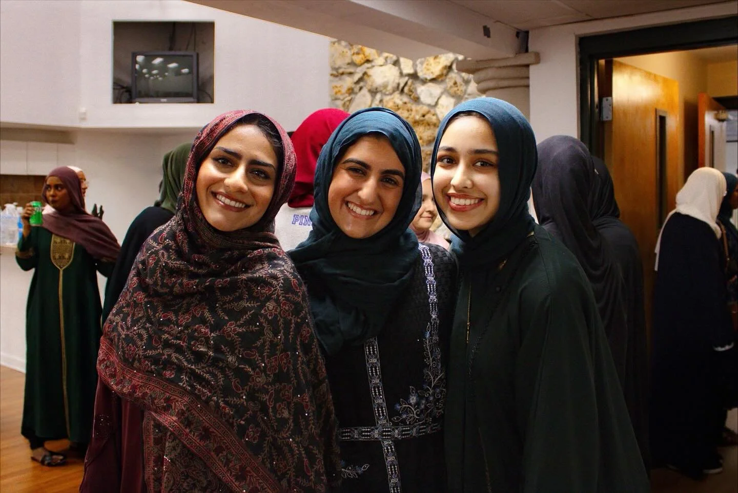 We kicked off our IAM speaker series with an enlightening lecture by Sheikh Ibrahim Asif about &lsquo;Ilm al-Yaqin, the first level of Yaqin 💭🌙 Jazak Allahu Khair to everyone for making it a wonderful start to our speaker events 🕌