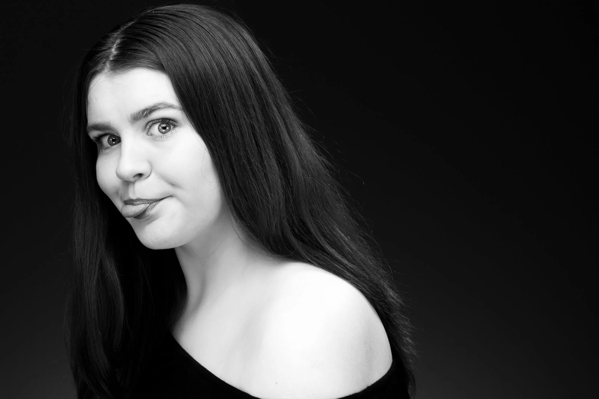 2105-Abbie Photo Shoot-086.jpg