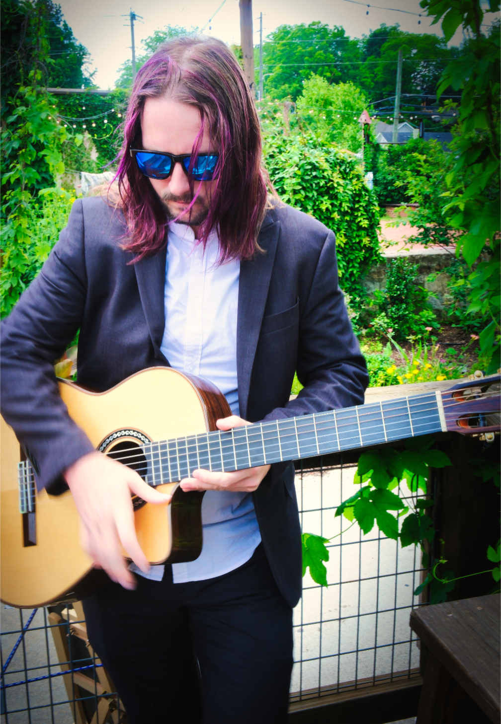 Live Music with Max Eve