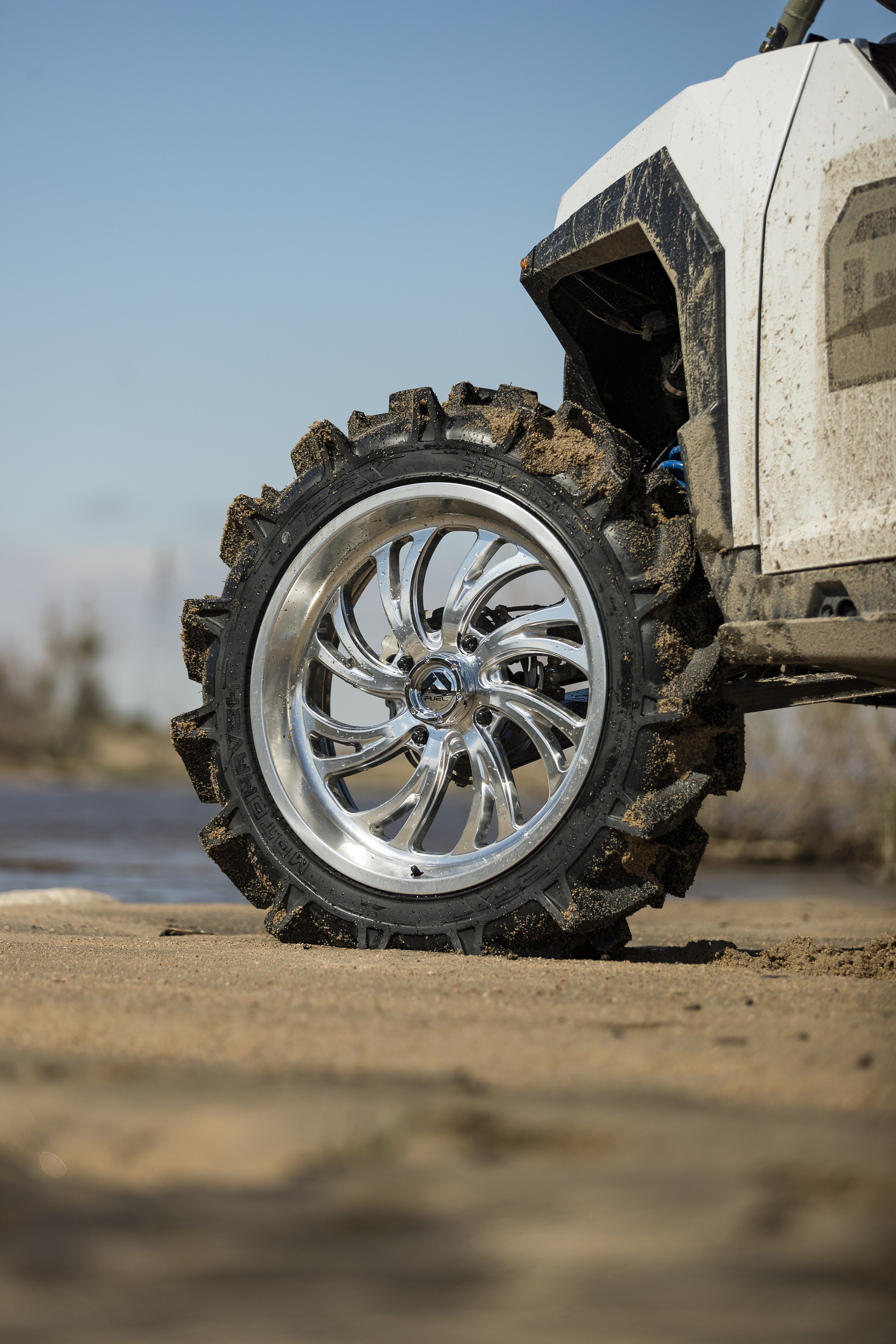 C D203 Fuel Kompressor - Polaris General - 8947.jpg