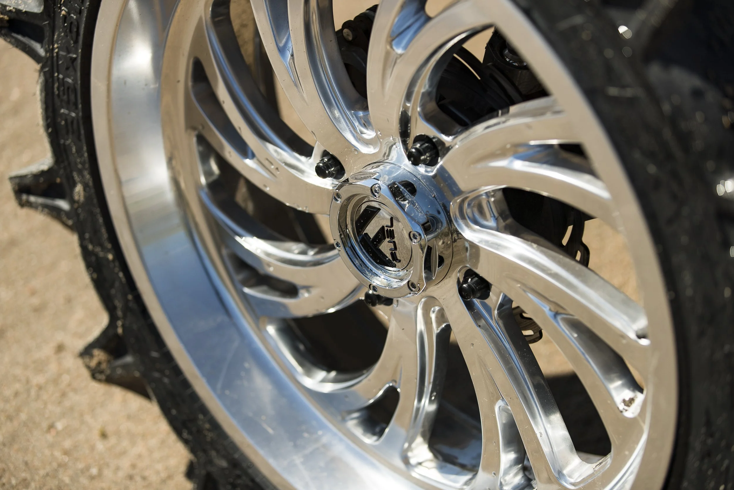 C D203 Fuel Kompressor - Polaris General - 8820.jpg