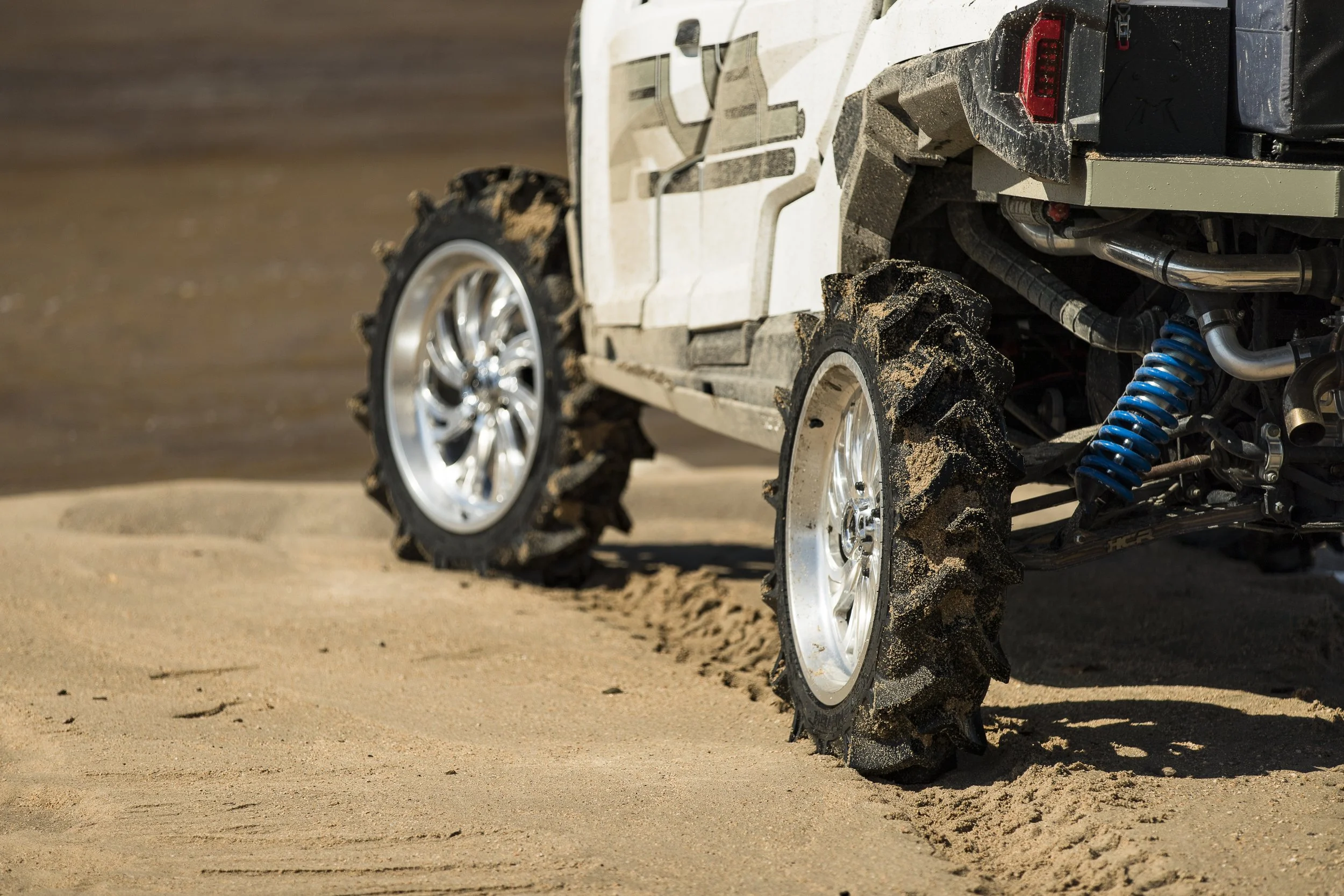 C D203 Fuel Kompressor - Polaris General - 8945.jpg