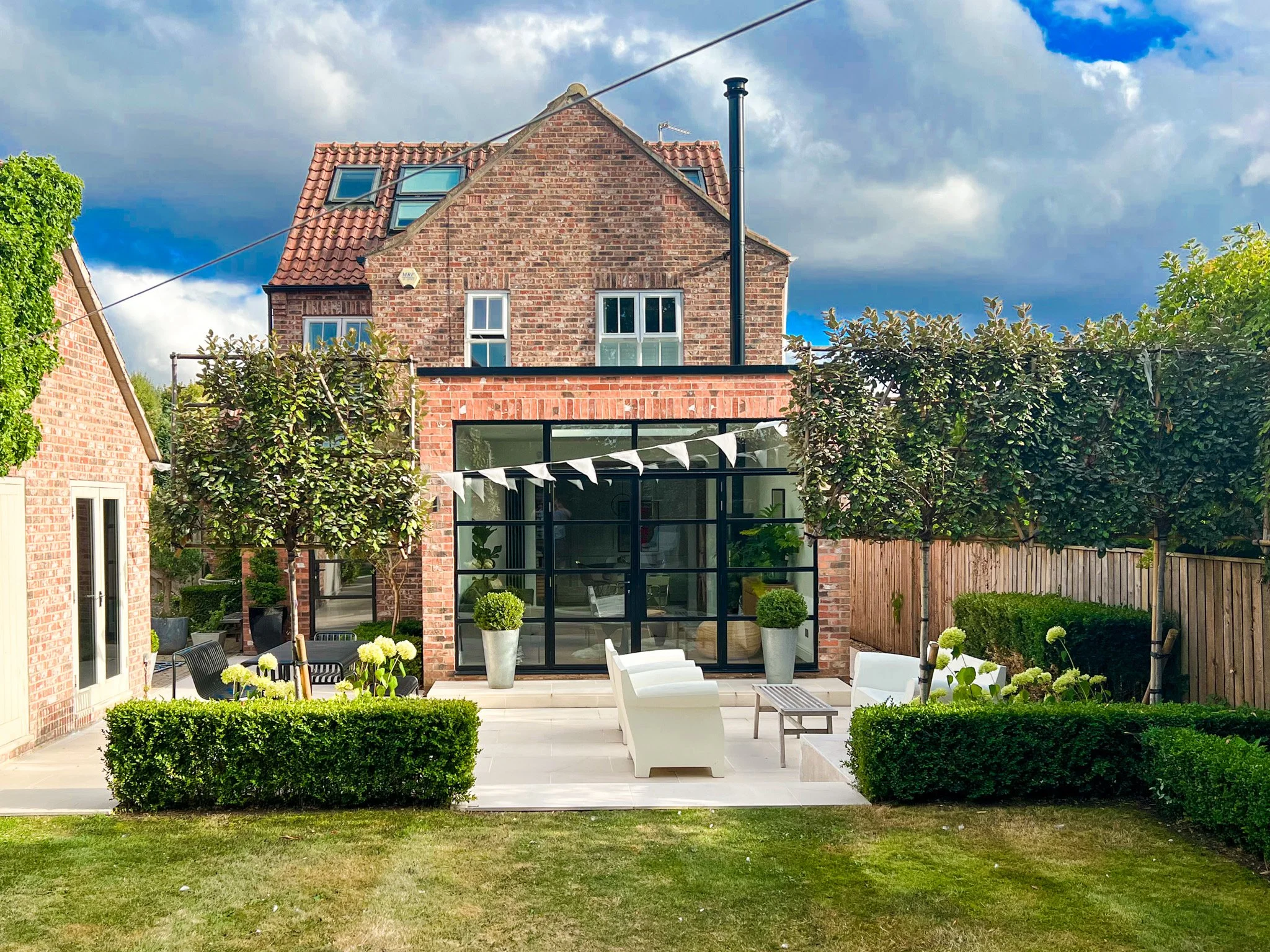 Harrogate HG5 Extension 