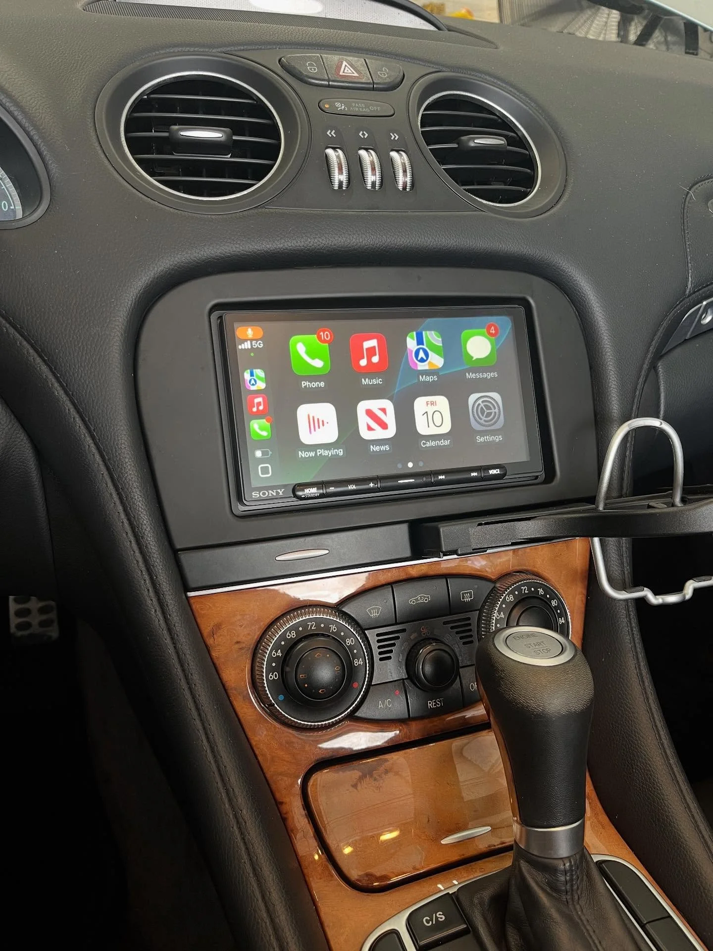 Mercedes-Benz Radio & Amp Upgrade Tavares, FL: Wireless CarPlay & Clear Sound. Say goodbye to faulty, intermittent car audio. See how we installed a powerful DD Audio SS4.500 amp and Sony XAV-AX4000 radio for a crystal clear, modern sound in this Mer