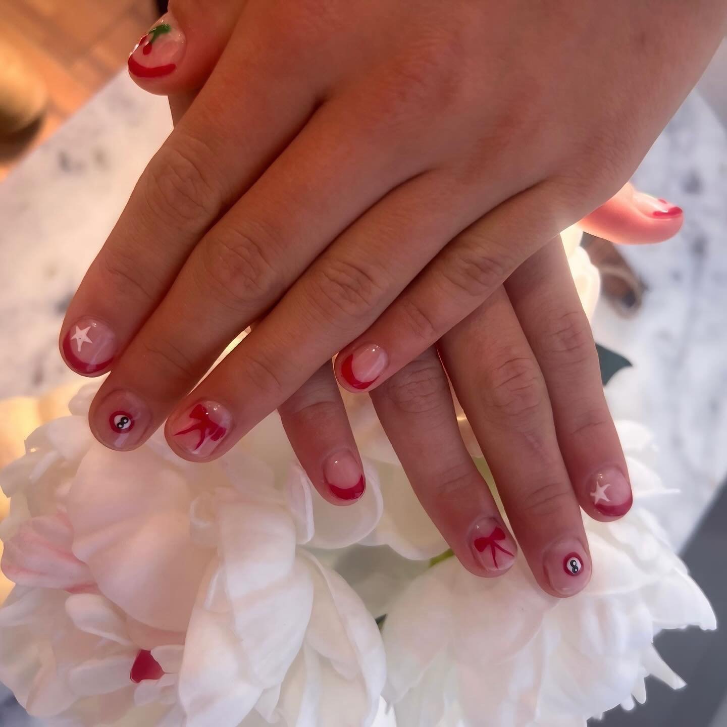 🍒🎀⭐️

📍461 Main Street, Melrose MA
☎️ 781 662 0748

Hand painted nail art 💕🫶

#MelroseSalon #MelroseMA #NailArt #SalonLife #BeautyInMelrose #NailDesign #HairAndNails #PamperYourself #LocalSalon #MelroseBeauty #SelfCare #NailGoals #SalonStyle #Be