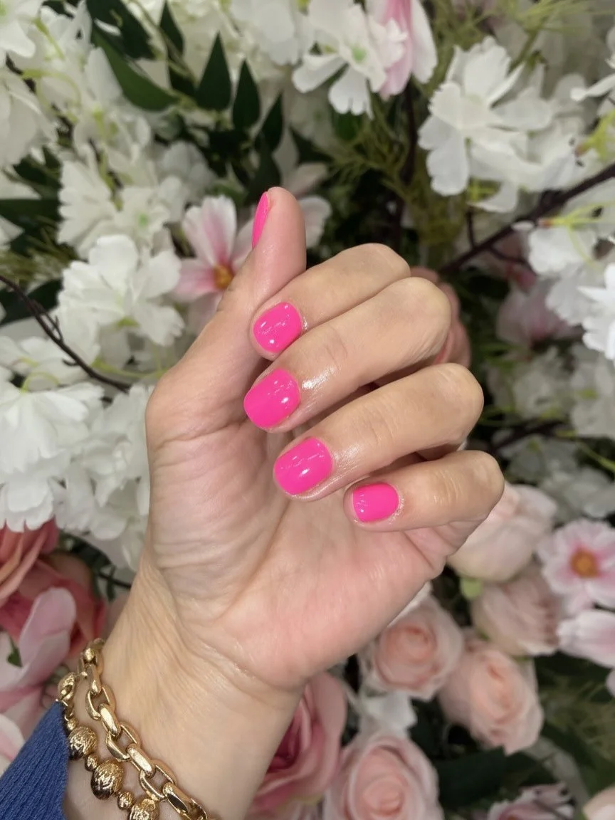 PINK! 🌸🩷

#biab #buildergel #melrosema #chaunlegend #naturalnails