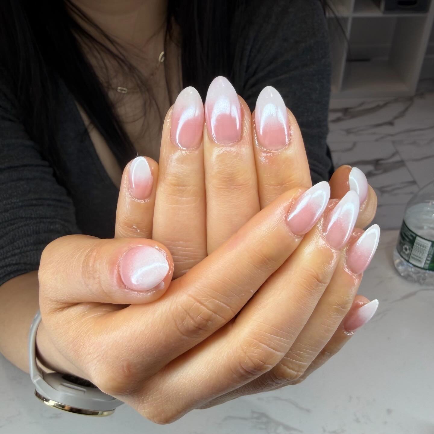 Chrome ombr&eacute; builder gel overlay 

💕🤍🌸

#buildergel #thegelbottle #chaunlegend #melrosema