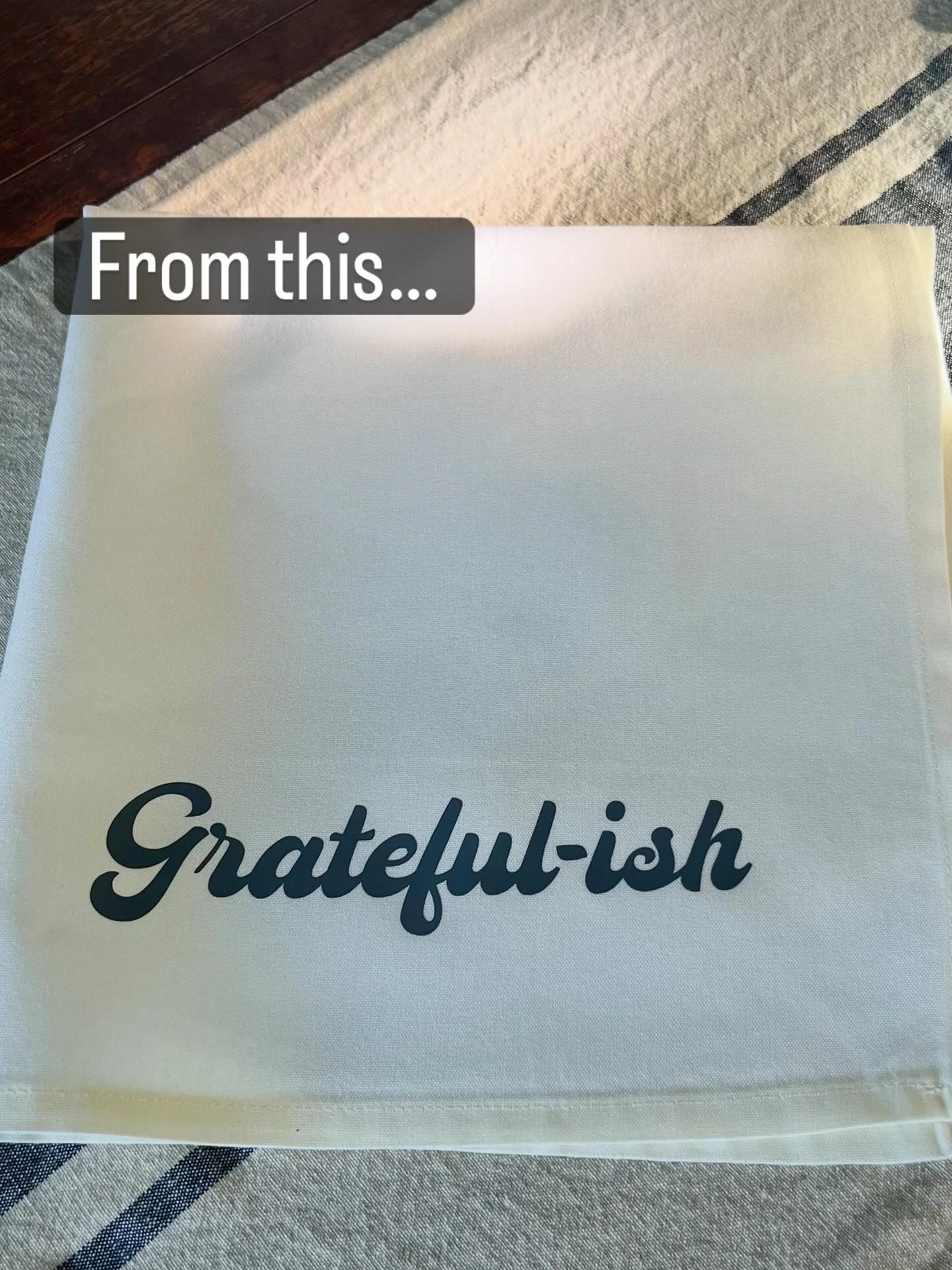 Can&rsquo;t get enough of our wrapping. 🍃 🎁 #reuse