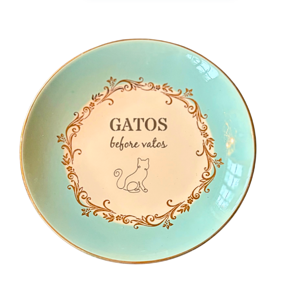 Gatos before Vatos