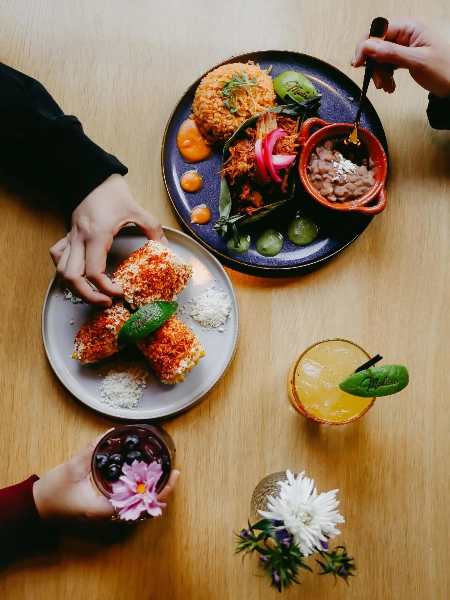 Happy Friday yall! Just a reminder ✨Don&rsquo;t forget to book a reservation before coming in Friday and Saturday nights. They are our busiest &amp; we want to accommodate everyone and enjoy a good time with you over some amazing food. 
.
.
Www.madri