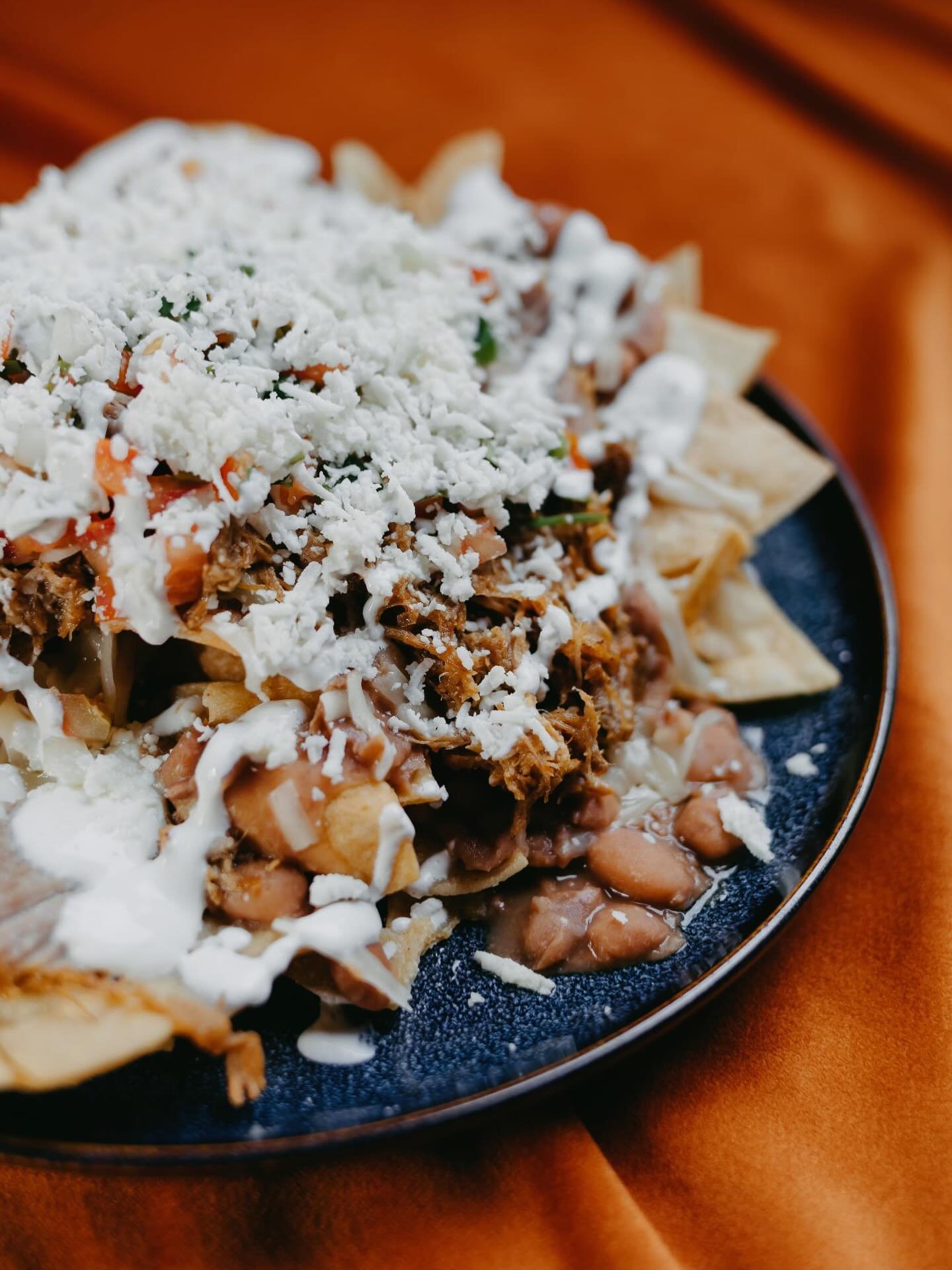 Golden hour meets Happy Hour. Nachos stacked, margaritas flowing, tacos calling your name&hellip; what more do you need?

Pull up to @madrinapdx from 5&ndash;6PM and turn one hour into the best part of your day

Come hungry. Leave happy. 🍹🌮🌅✨
.
.
