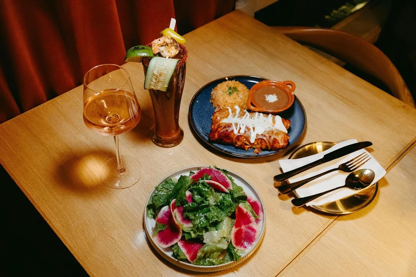 Table full of flavors and love come get your favorites @madrinapdx open 5-10pm 
.
.
.
#madrina #latinaowned #downtownportland #oregon #womenownedbusinesses