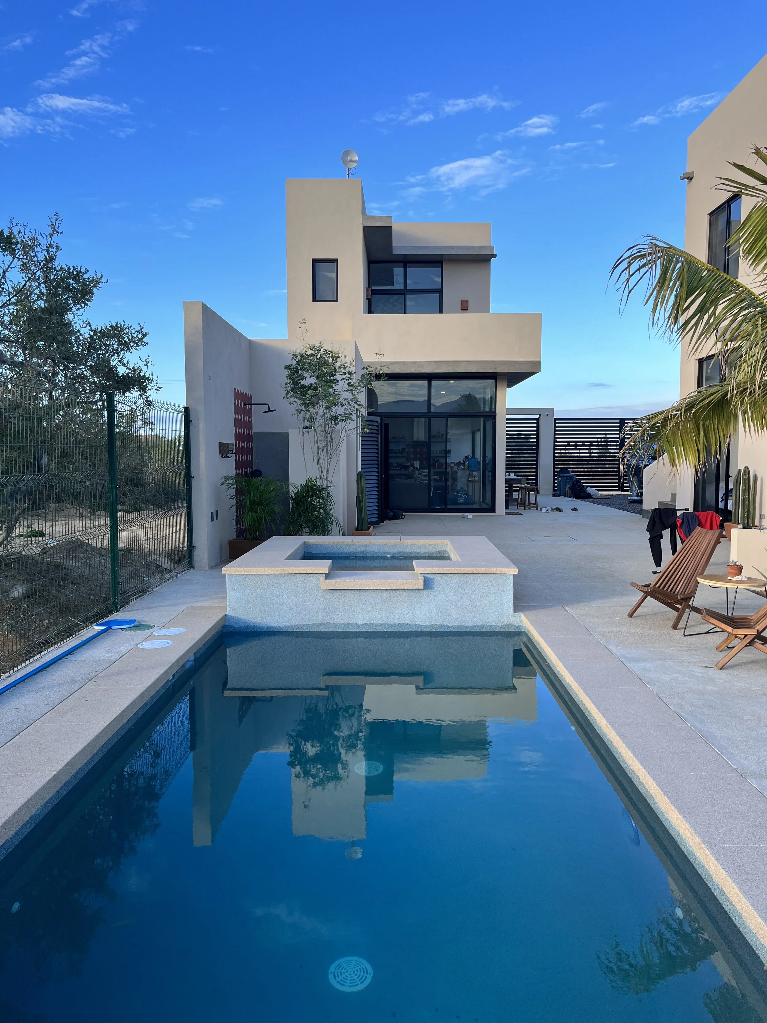 Pool + Hot tub