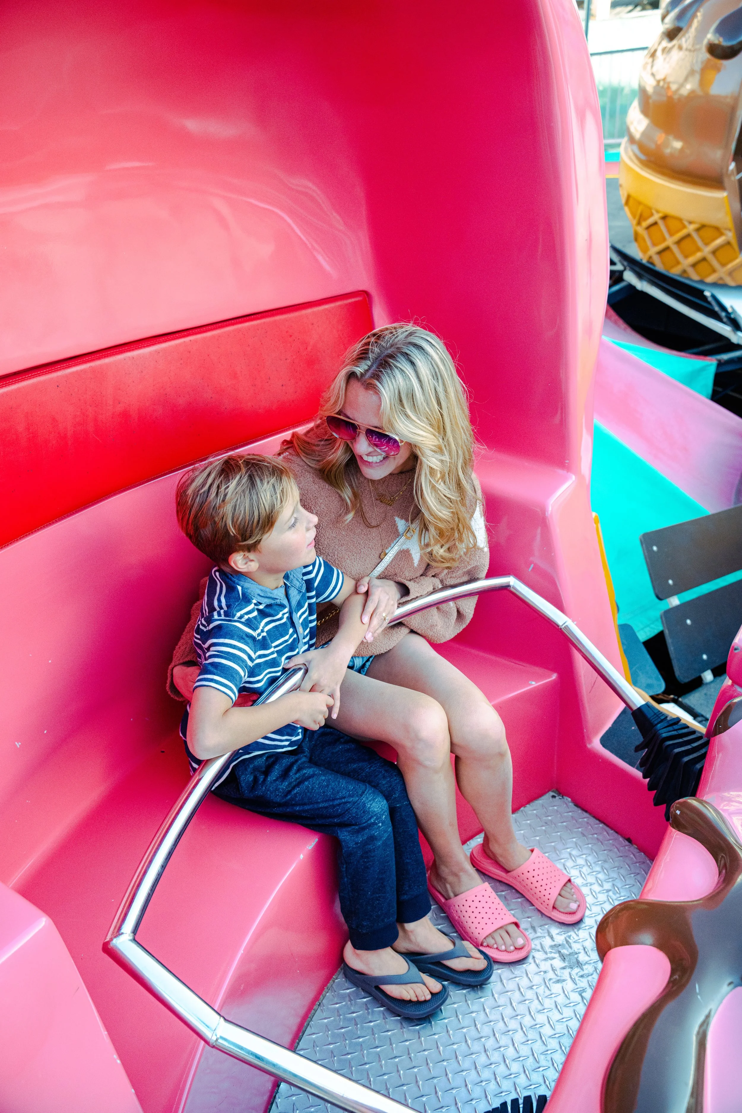TotesSolBounceCarnival-family-72.jpg