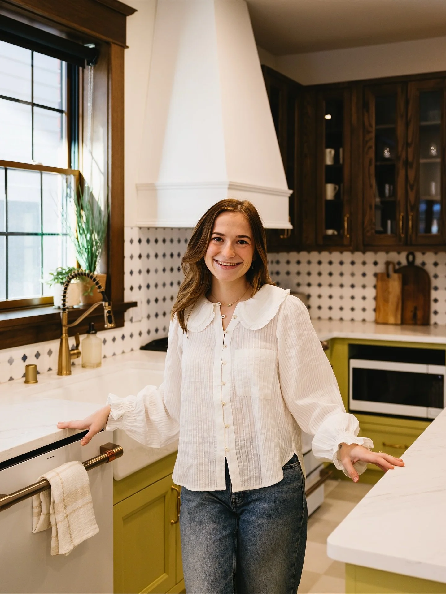 The Reynolds House was all about honoring old bones with a new perspective.

In heavy collaboration with the property owner, this project was such an enjoyable process in exploring the personality of this old home while weaving it into @thedylinhotel