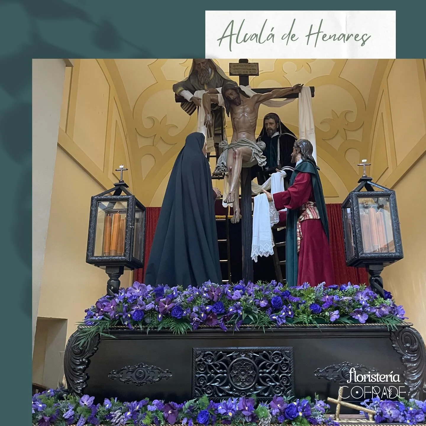 Exorno del paso de misterio del Sagrado Descendimiento de la Hermandad de la Soledad Coronada de Alcal&aacute; de Henares, para su estaci&oacute;n de penitencia. Marzo 2024

#floristeriacofrade #cofrade #artecofrade #semanasanta #semanasanta2025 #cof