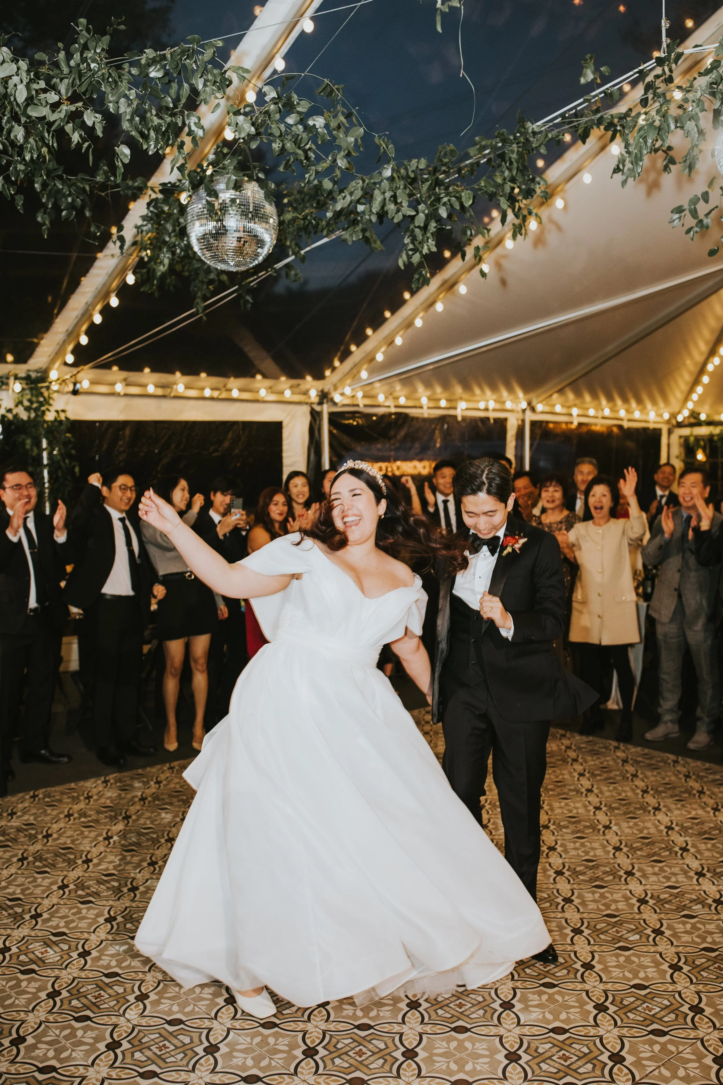 Hudson Valley Wedding Photographer, Foxfire Mountain House, Foxfire Mountain House Wedding, Catskills Wedding Photographer, NYC Wedding Photographer