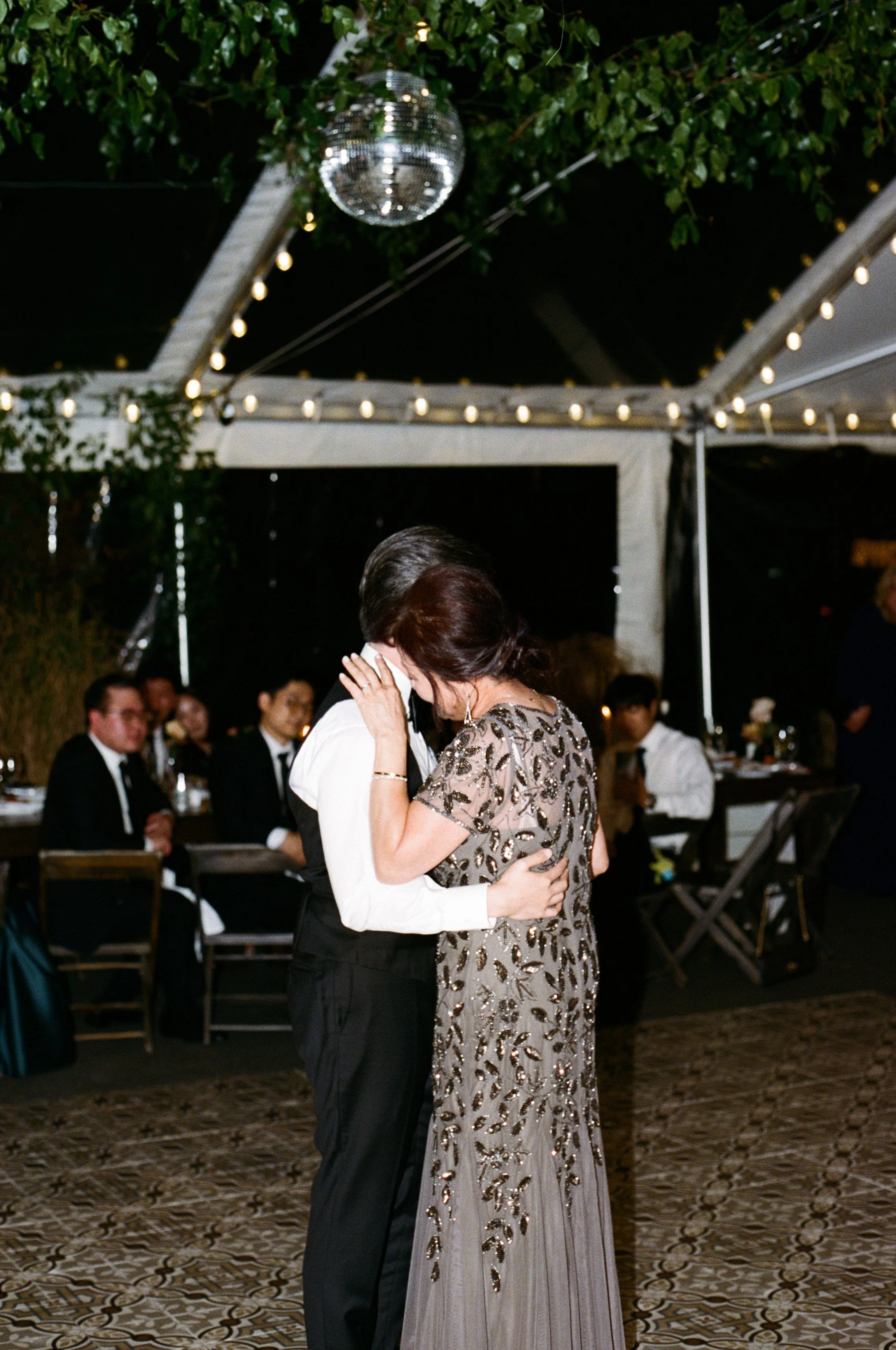 Hudson Valley Wedding Photographer, Foxfire Mountain House, Foxfire Mountain House Wedding, Catskills Wedding Photographer, NYC Wedding Photographer