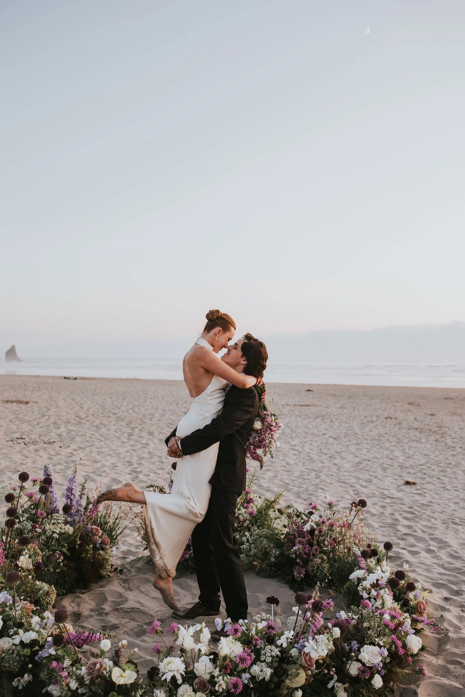 Hudson Valley Wedding Photographer, Styled Shoots for Photographers, PNW Wedding Photographer, Cannon Beach Wedding, Cannon Beach Elopement