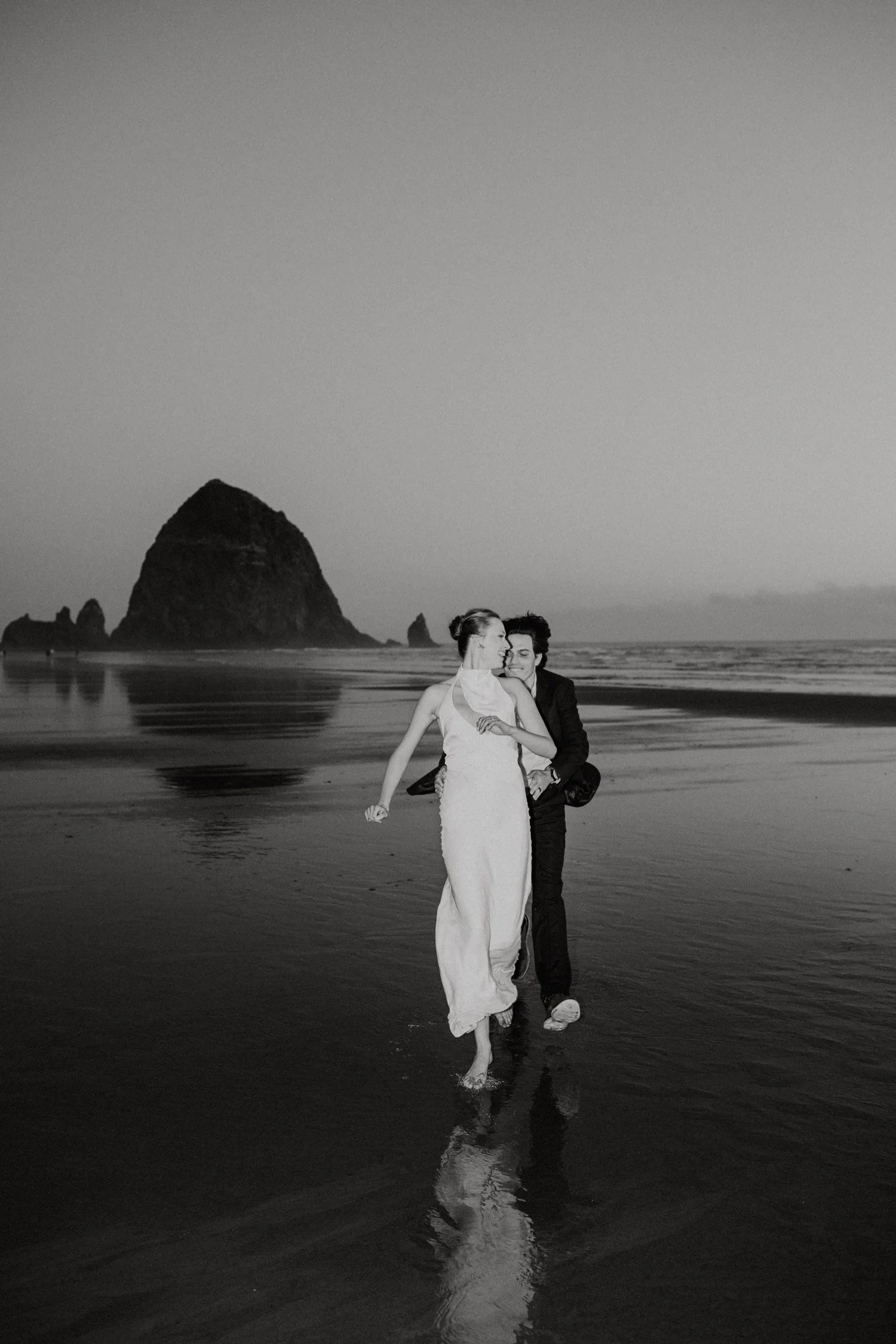 Hudson Valley Wedding Photographer, Styled Shoots for Photographers, PNW Wedding Photographer, Cannon Beach Wedding, Cannon Beach Elopement