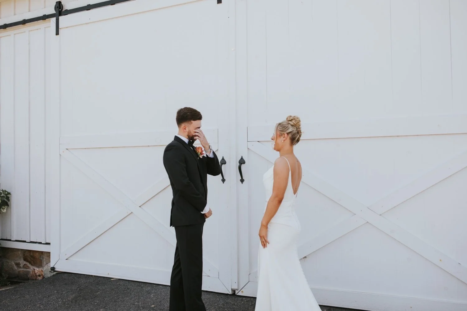 Hudson Valley Wedding Photographer, Catskills Wedding Photographer, The Barn at Stoneybrooke, Hudson Valley Film Photographer, Philadelphia Wedding Photographer